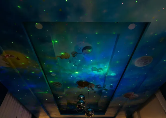 Space Water House พูลวิลล่าครอบครัว วันหยุดที่บ้าน Ban Pong (Ratchaburi)