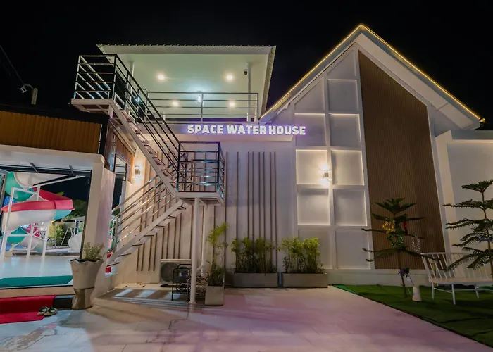 วันหยุดที่บ้าน Space Water House พูลวิลล่าครอบครัว