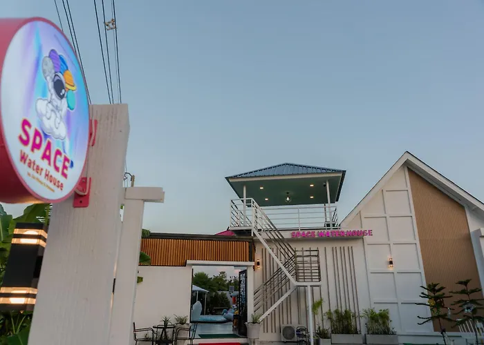 Space Water House พูลวิลล่าครอบครัว *