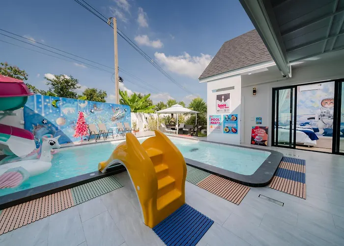 วันหยุดที่บ้าน Space Water House พูลวิลล่าครอบครัว